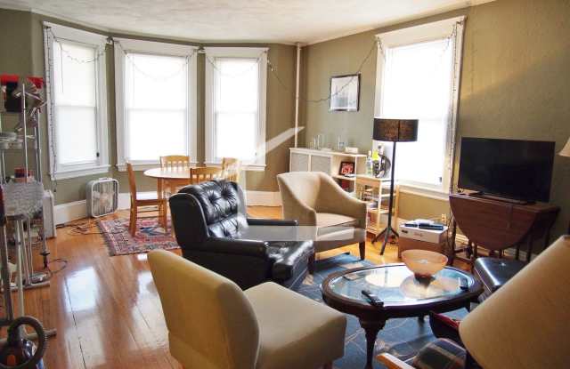 Gorgeous four bedroom two bath apartment