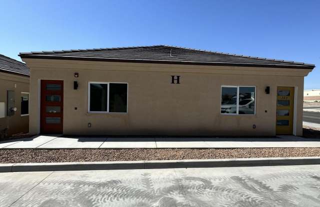 Photo of 3556 Kearsage Dr unit: H101