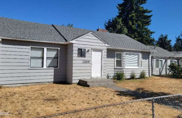 12105 12th Ave S - 12105 12th Avenue South, Parkland, WA 98444