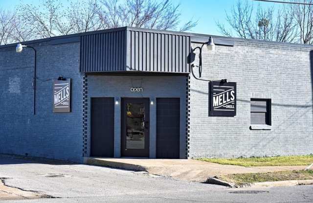 531 W Crawford Street