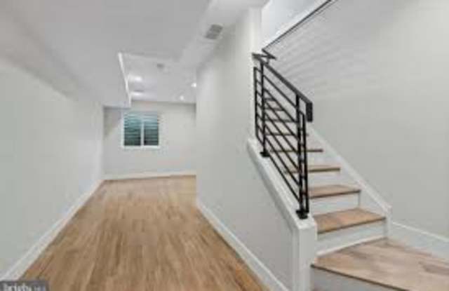 Photo of 2154 North Fairhill Street