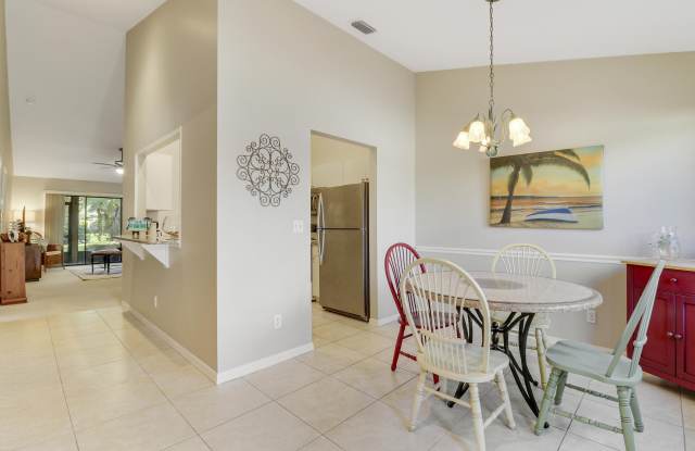 6179 SE Georgetown Place