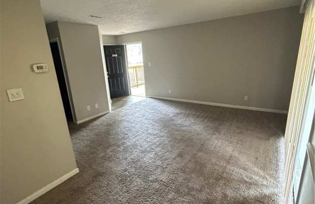 831 Applewood Lane