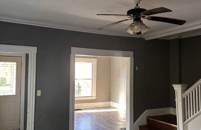 406-408 Linden Pl