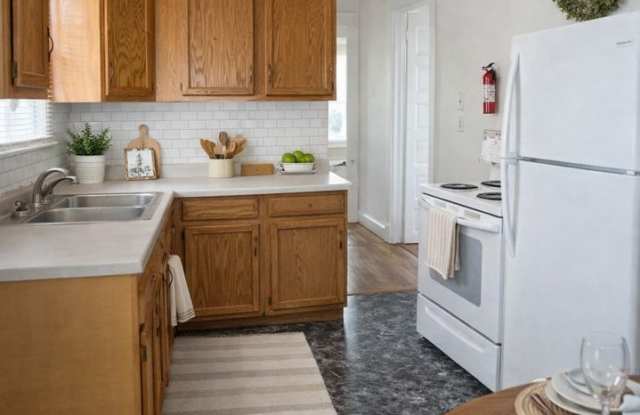 Space, Comfort & Location—Minutes from Ball State