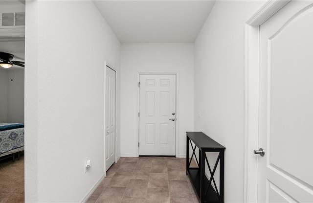 6094 EAGLE POINTE DRIVE