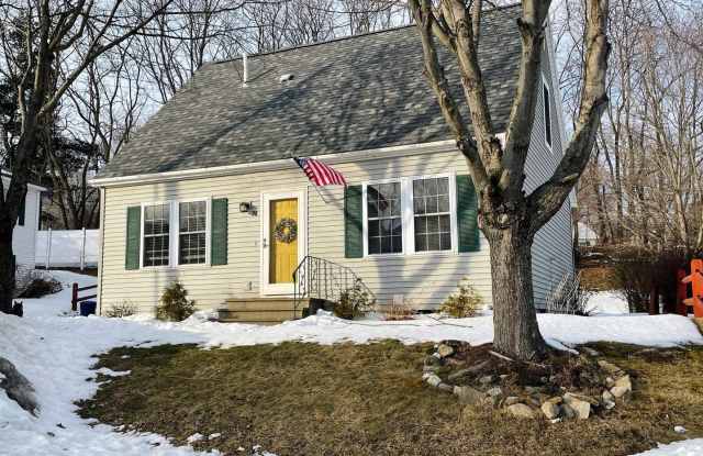 Photo of 3-4 Bedroom home in White River Junction