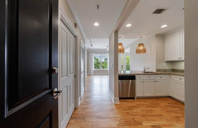 Photo of 2255 Peachtree Road NE unit: 620