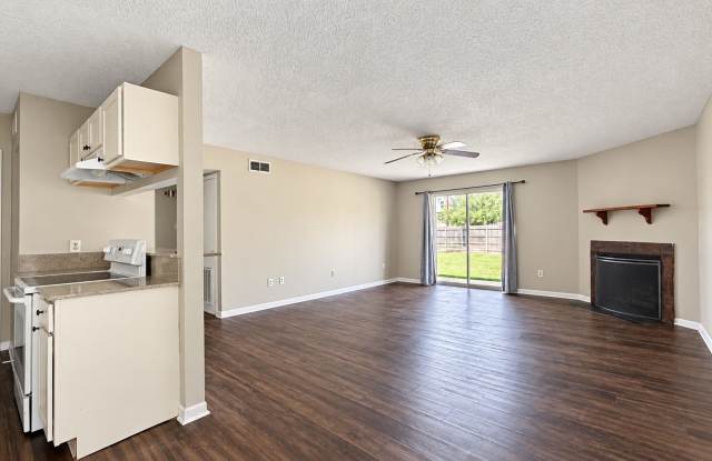 Welcome home to this charming 2-bedroom, 2-bath downstairs unit in the heart of Baton Rouge—just minutes from LSU!