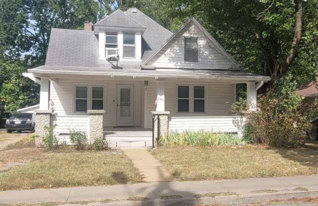 Photo of Spacious Home-Benton Stephens Neighborhood