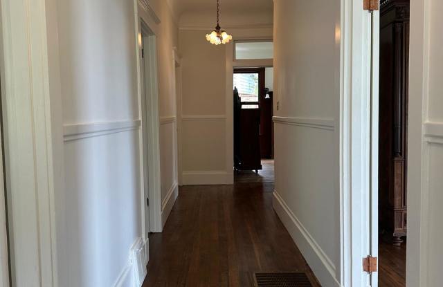 816 Spring Street - C