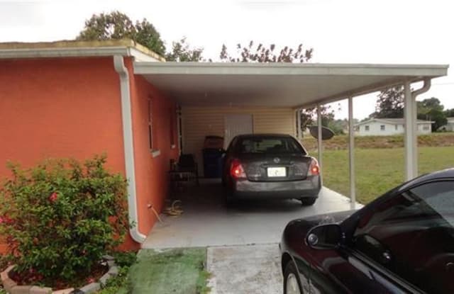 1004 Arthur AVE - 1004 Arthur Avenue, Lehigh Acres, FL 33936