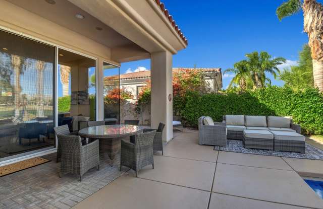 237 Loch Lomond Road