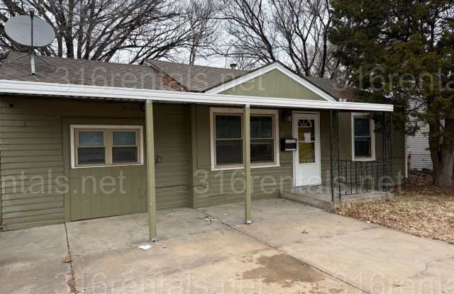 Photo of $1100 - 3 bedroom / 1 bathroom - Single Family Home