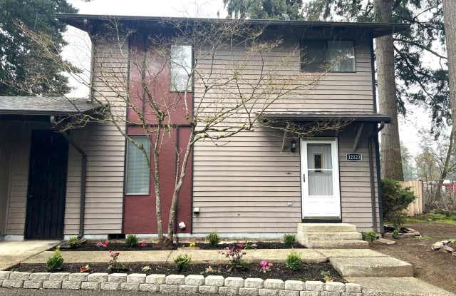 12123 108th Ave Ct E