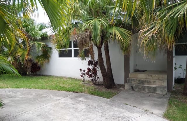 1521 Moffett St - 1521 Moffett Street, Hollywood, FL 33020