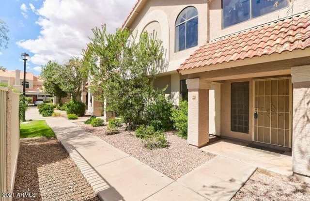 Photo of 500 N ROOSEVELT Avenue unit: 57