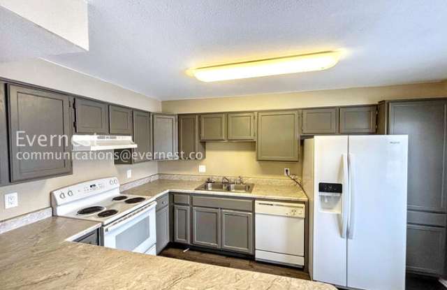 13773 East 32nd Place