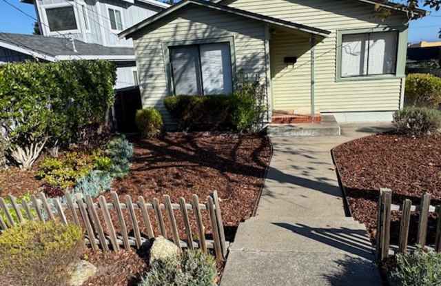 Photo of Cozy Monterey Home!