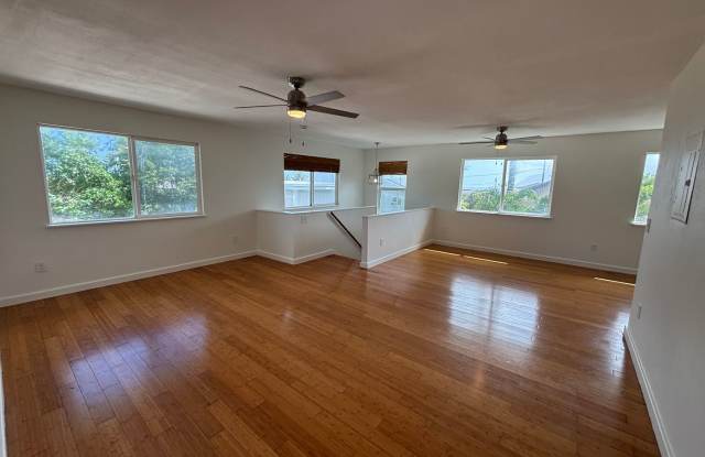 Photo of Hau'ula - 1 Bdrm/1 Bath/2 Parking - $2,500