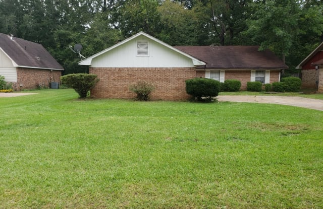 1329 Whispering Oaks Cove - 1329 Whispering Oak Cove, Jackson, MS 39212