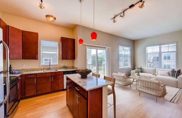 Violet on Broadway Apartment Homes