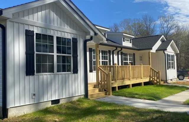 1135 Veterans Drive