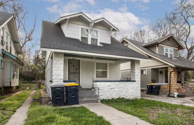 For Rent: 3817 S Benton Blvd, Kansas City, MO 64128