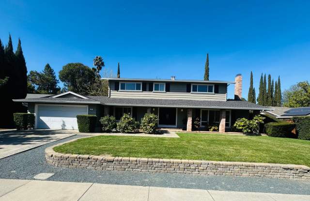 Nice Two-Story in Desired Northgate Neighborhood Available Now!