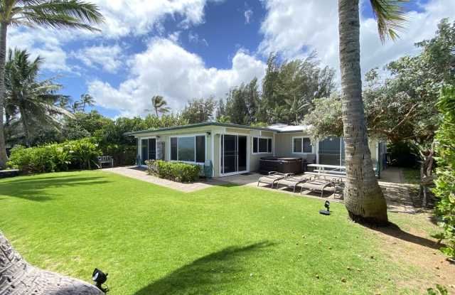 Photo of Oceanfront Home on Oahu's North Shore with Spa. Hale Oka Nunu