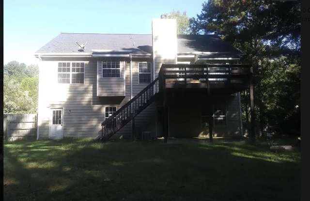 3410 Camens Court Northeast