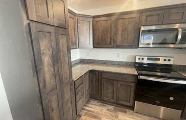 706 Black Diamond - CUnits A, B, C, D
