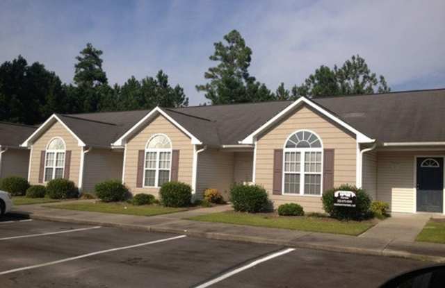 Photo of 2br/2ba Paddock Place Apartment