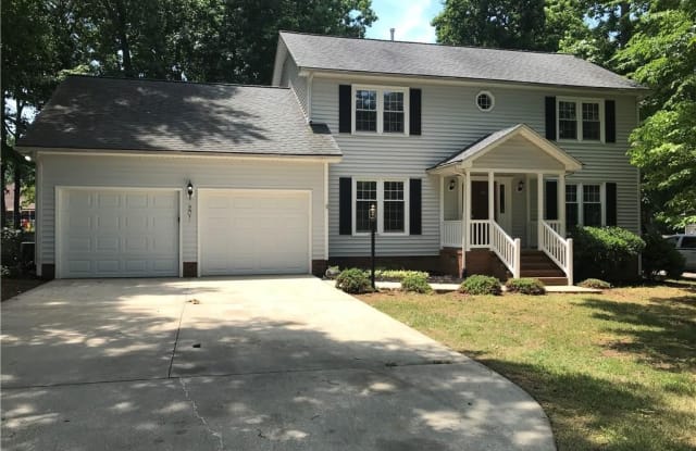 201 Travis - 201 Travis Ln, Gibsonville, NC 27244