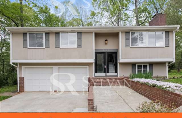 2122 Kingstree Circle