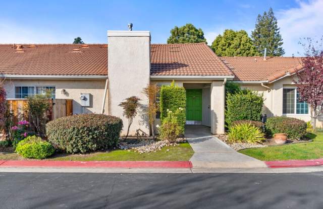 8884 North Del Mar Avenue - 1