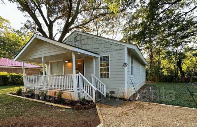 800 Fourth St