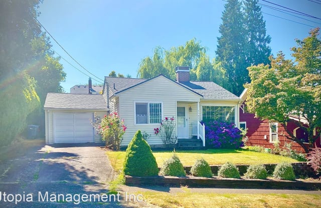 11423 SE 32nd Ave - 11423 Southeast 32nd Avenue, Milwaukie, OR 97222