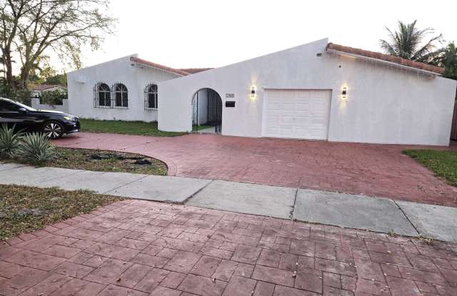 1822 Southwest 102nd Place