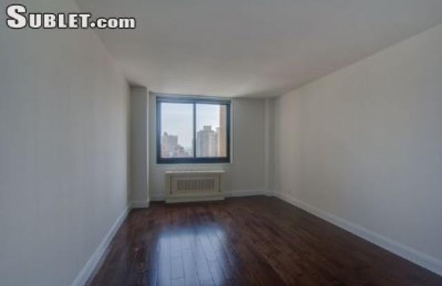 200 82nd St Unit: 1612 - 200 East 82nd Street, New York City, NY 10028