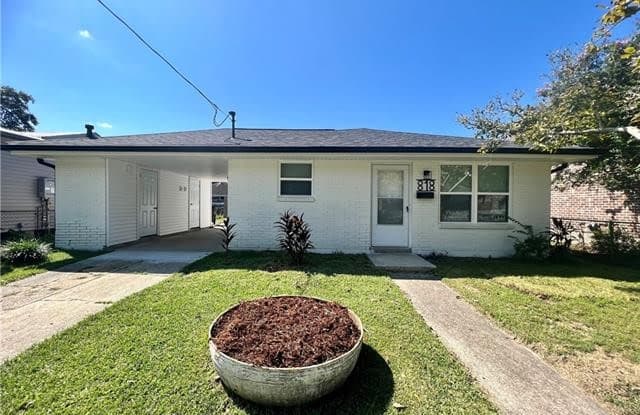 818 FRANKLIN Avenue - 818 Franklin Avenue, Harahan, LA 70123