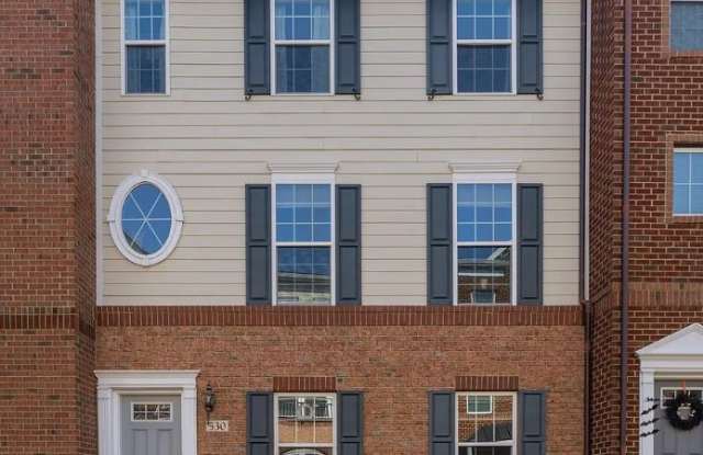 530 Raymond Drive - 1