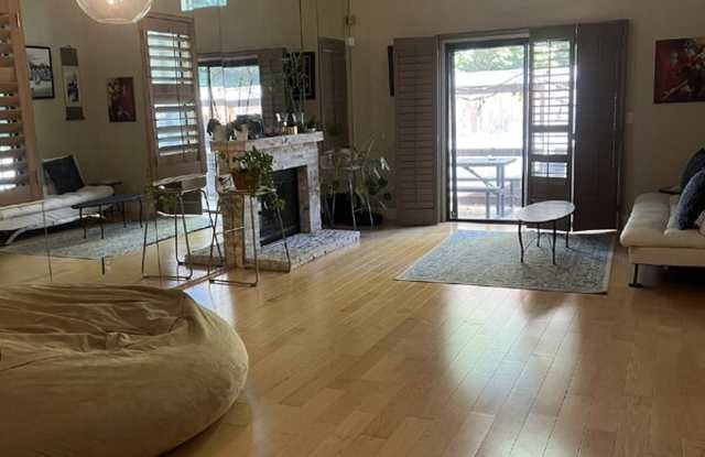 2142 University Park Drive