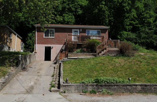 3432 Hillside Ave - 3432 Hillside Avenue, Cincinnati, OH 45204