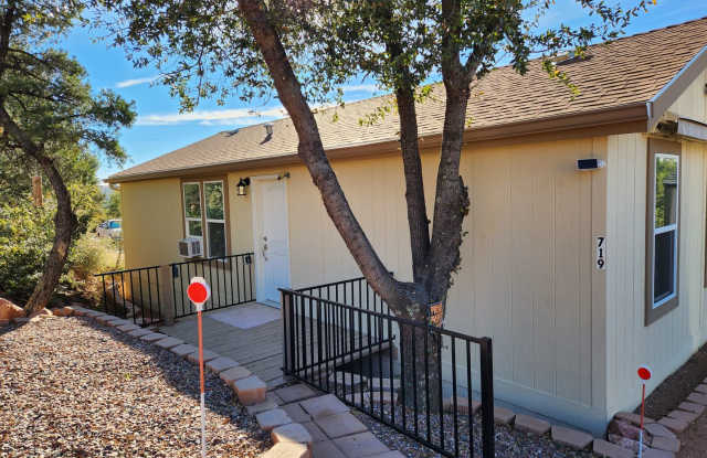 Adorable 2 bed / 2 bath home - New Build