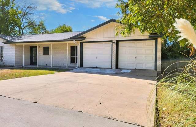 Beautiful 3 BR / 2 BA Home in Round Rock!