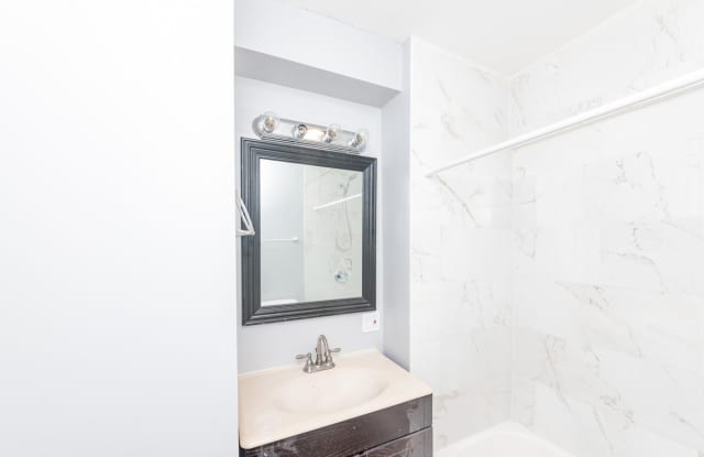 Photo of 2941 W 25th, Unit CH