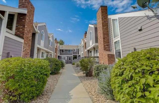 Photo of Spacious 3BR Townhouse in Arvada