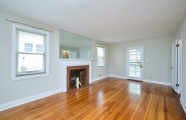 3617 28th St NE - 3617 28th Street Northeast, Washington, DC 20018