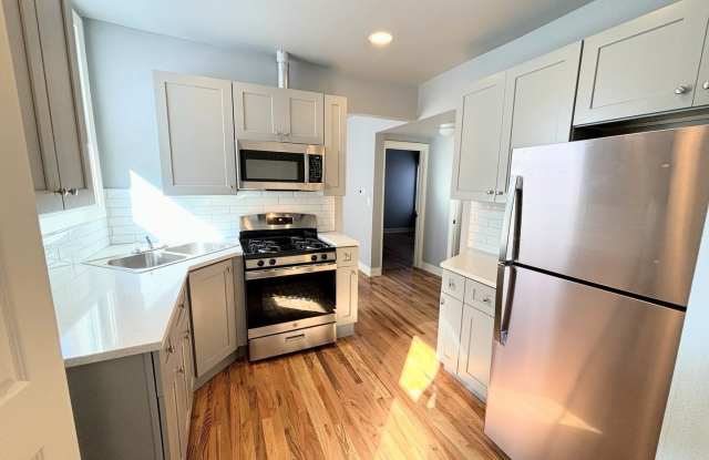 5231 S Michigan Avenue